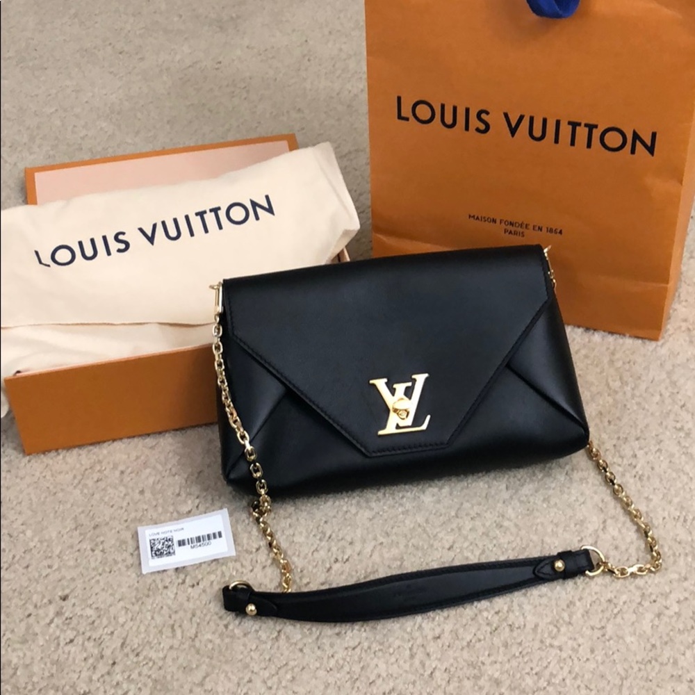 Authentic brand new Louis Vuitton love note noir
